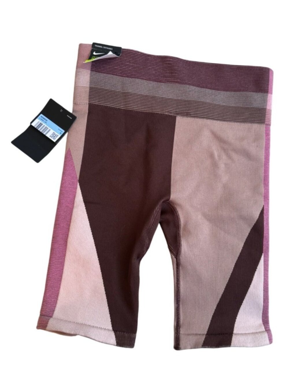 Nike Icon Clash Women's Dri-Fit Training Shorts M Brown Geometric Bike Shorts